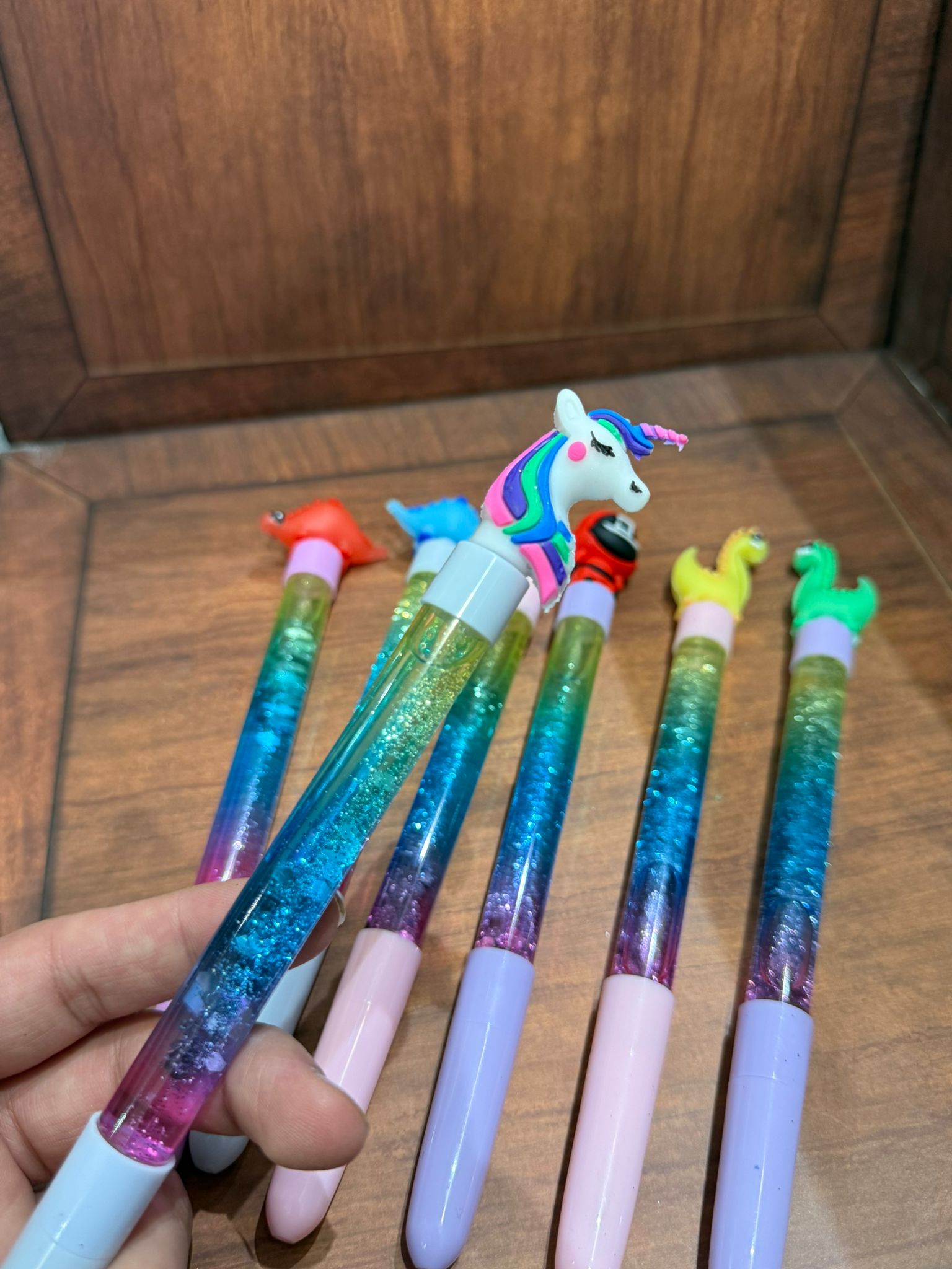 اقلام حبر رسومات