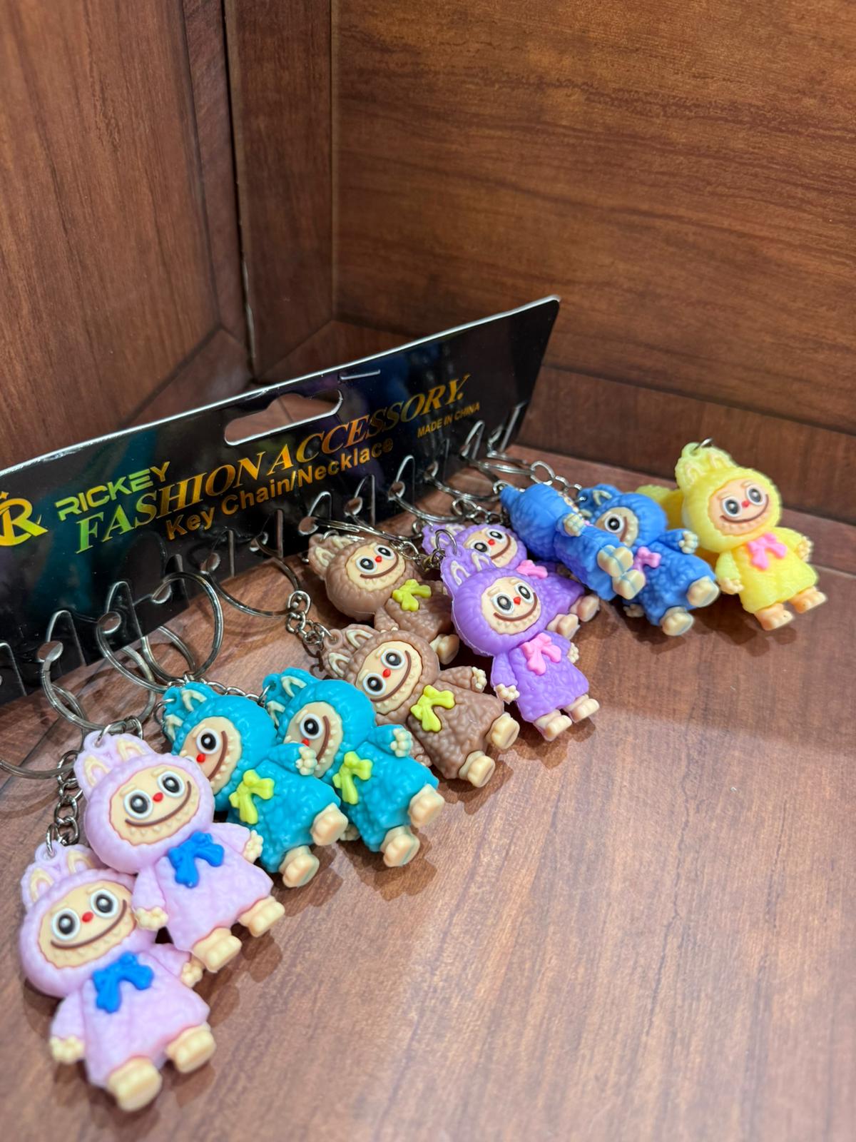 ( المدالية الوحدة )مداليات لبوبوحجم كبير