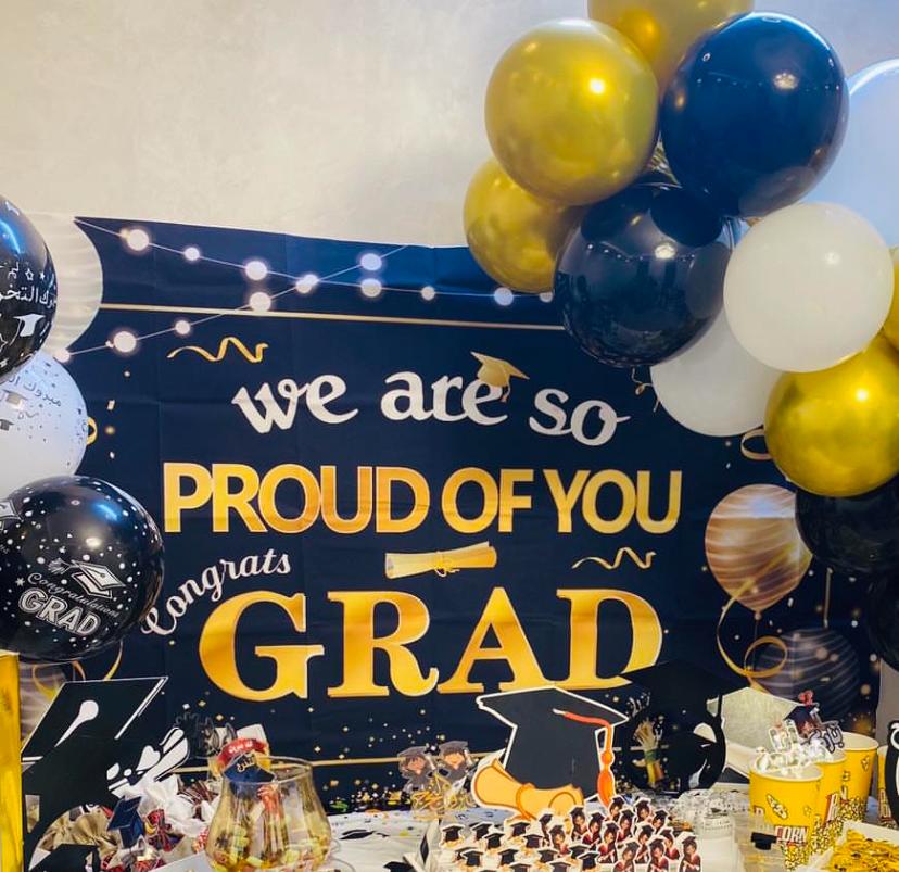 بوستر للتخرج حجم كبير جدا