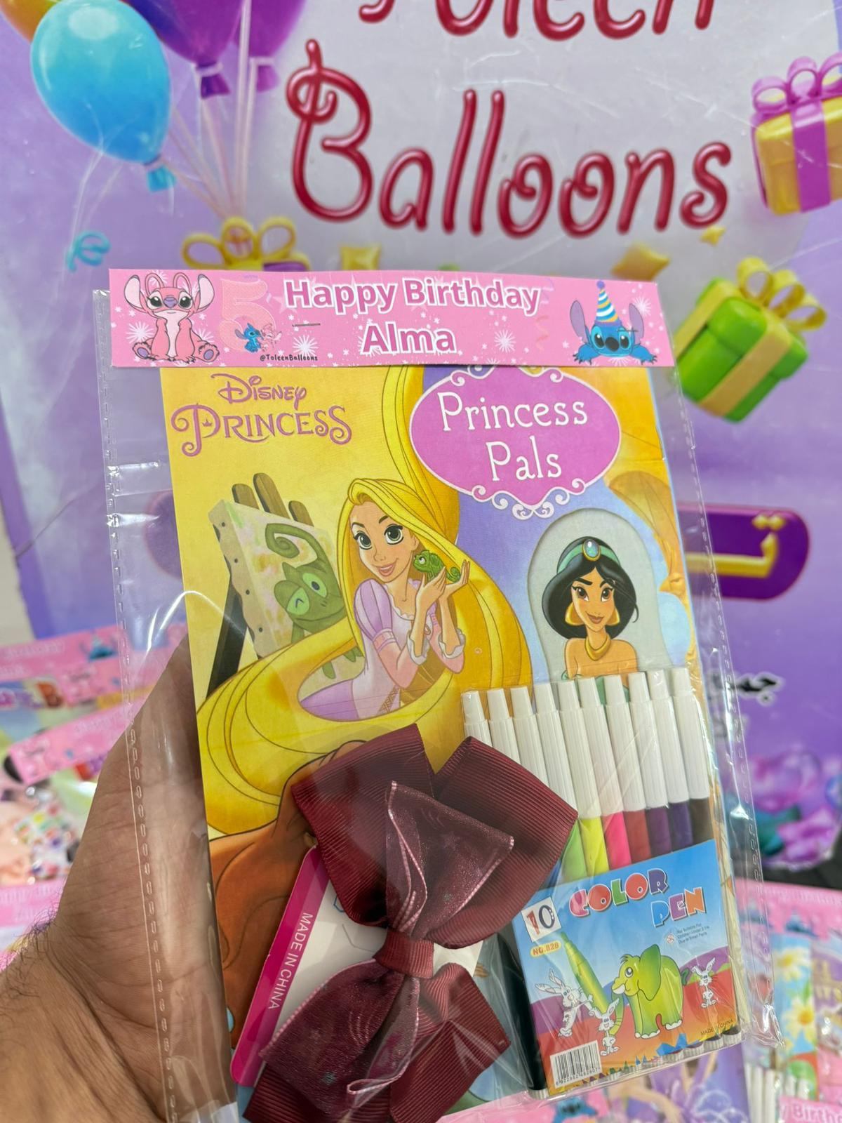 دفتر تلوين مع الوان مع ربطات شعر مع تغليف حسب طلبكم