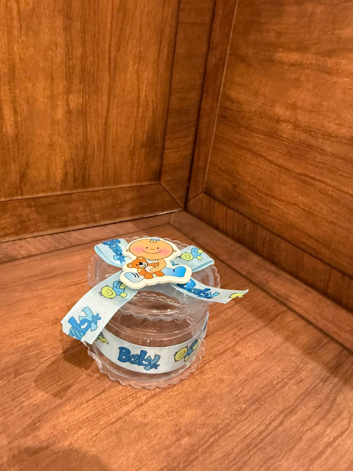 توزيعات بلاستك لبيبي ولد