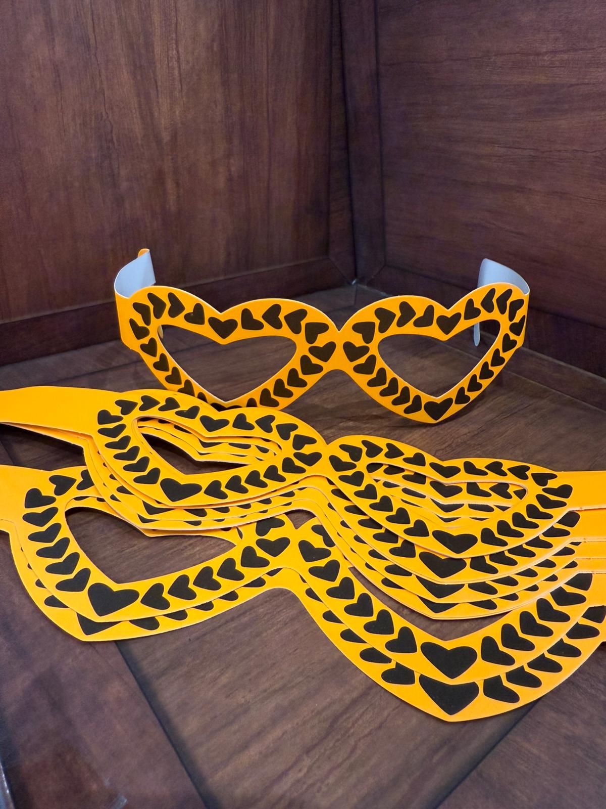 (نظارات كرتون  للحفلات (العدد 10