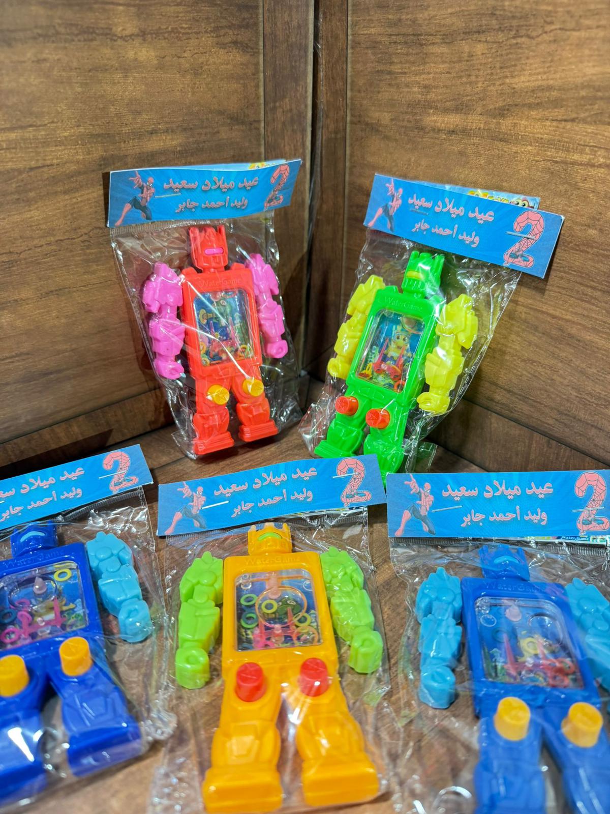 لعبة رجل الماء مع تغليف حسب طلبكم