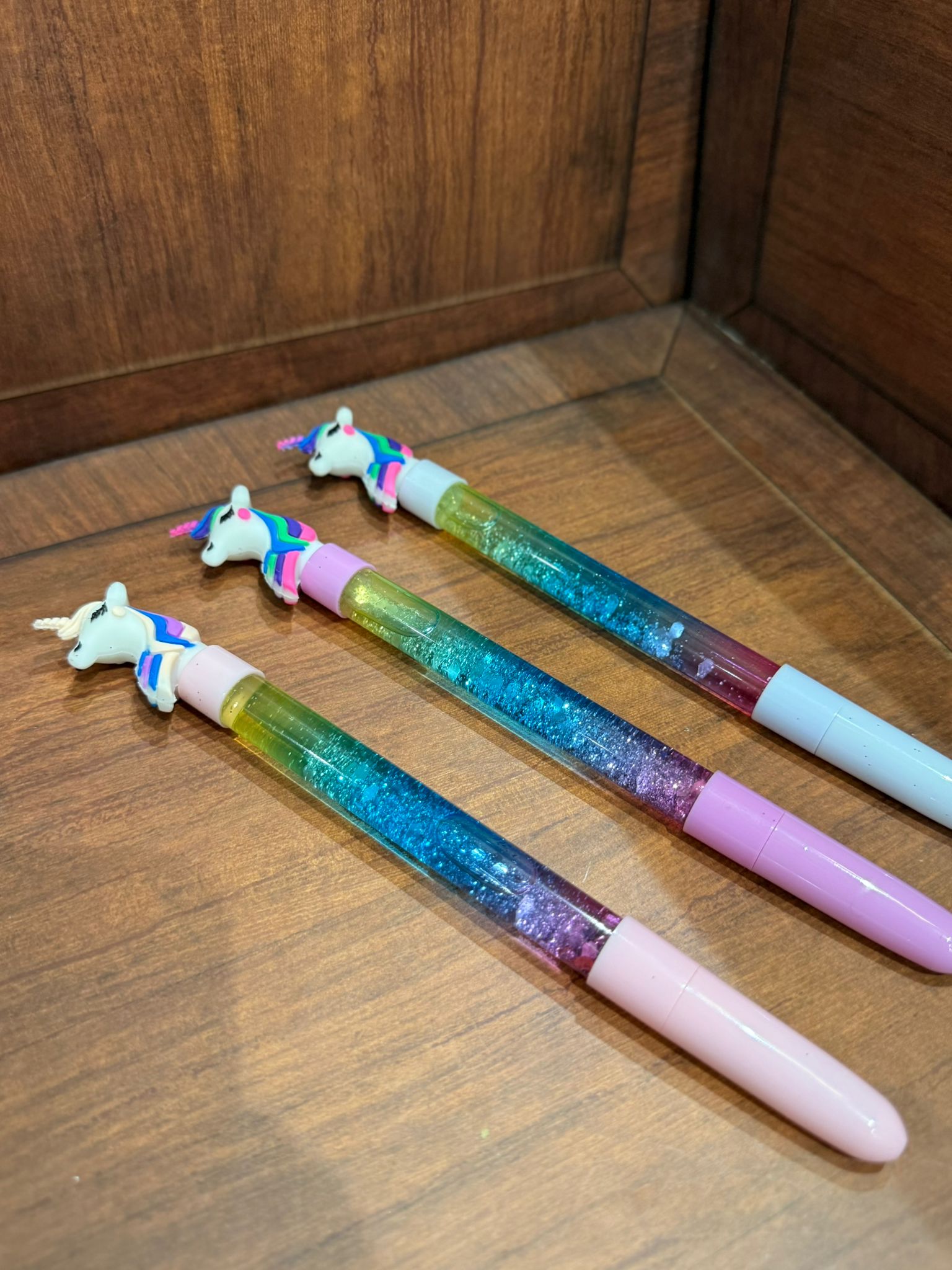 اقلام حبر يونكورن