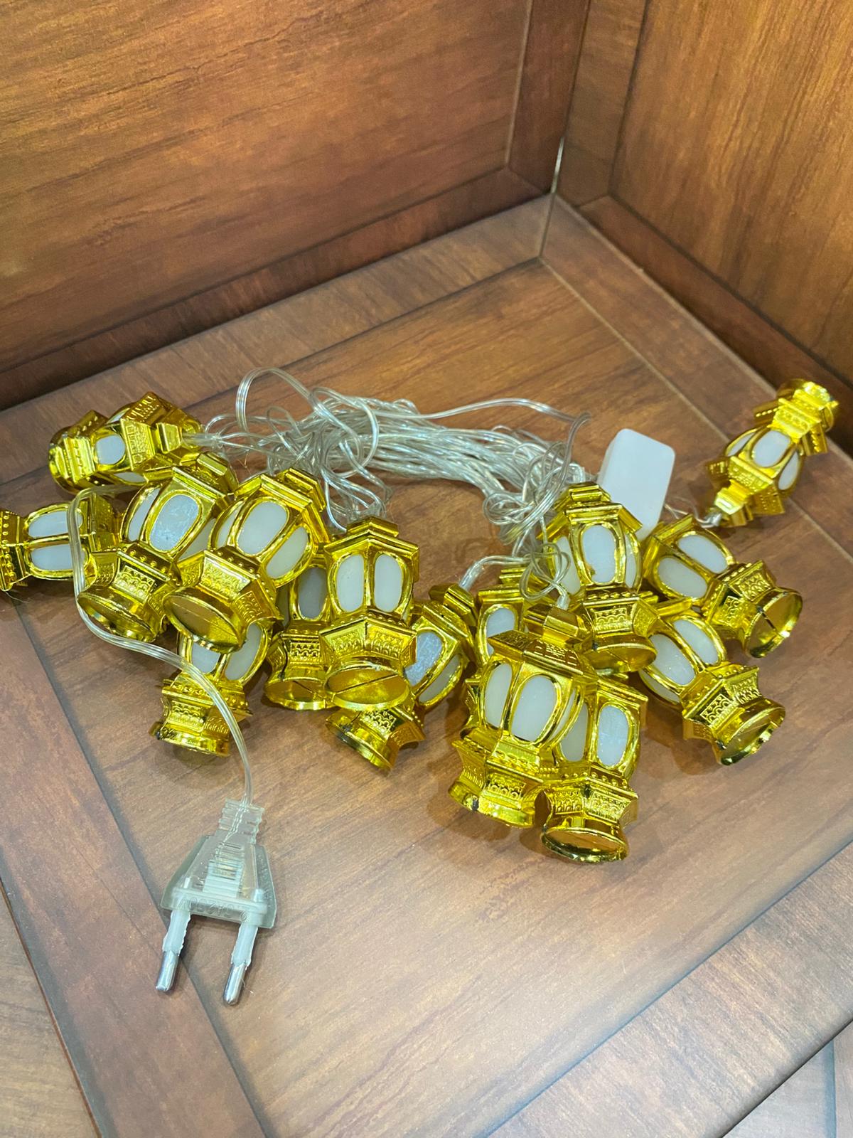 حبل فوانيس رمضان مضيء