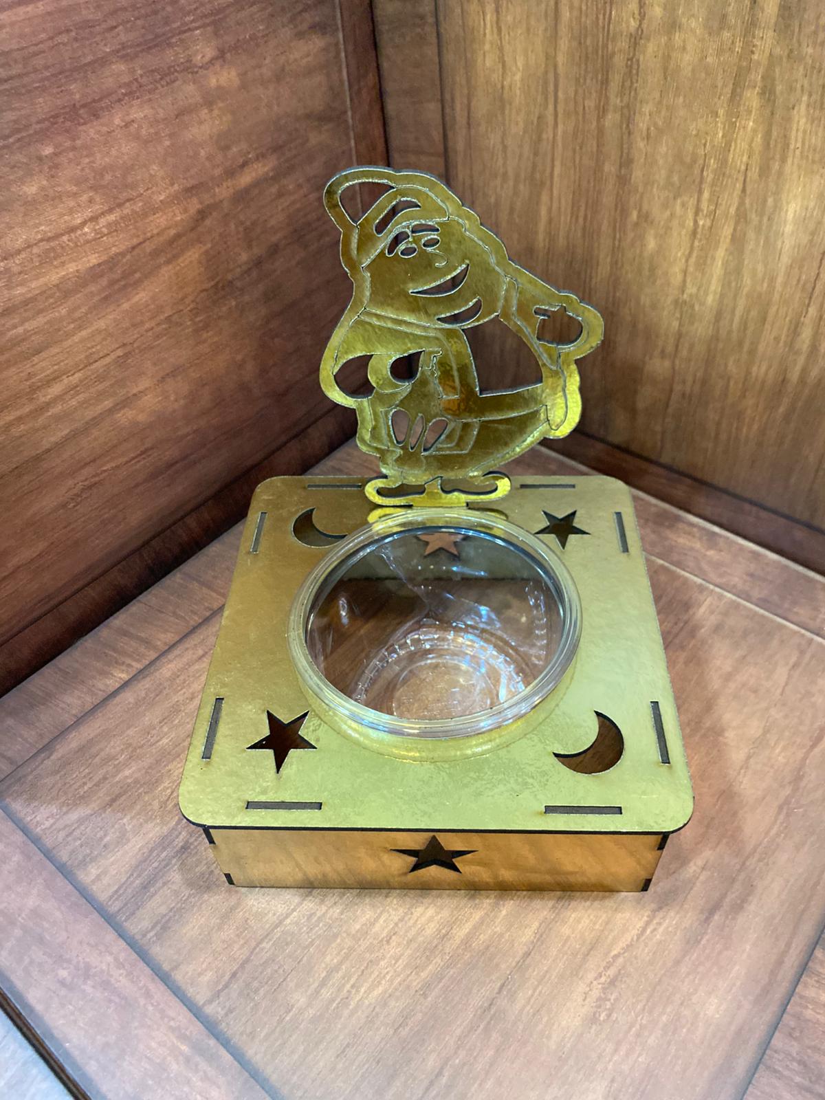 مضيفة لرمضان صغيرة