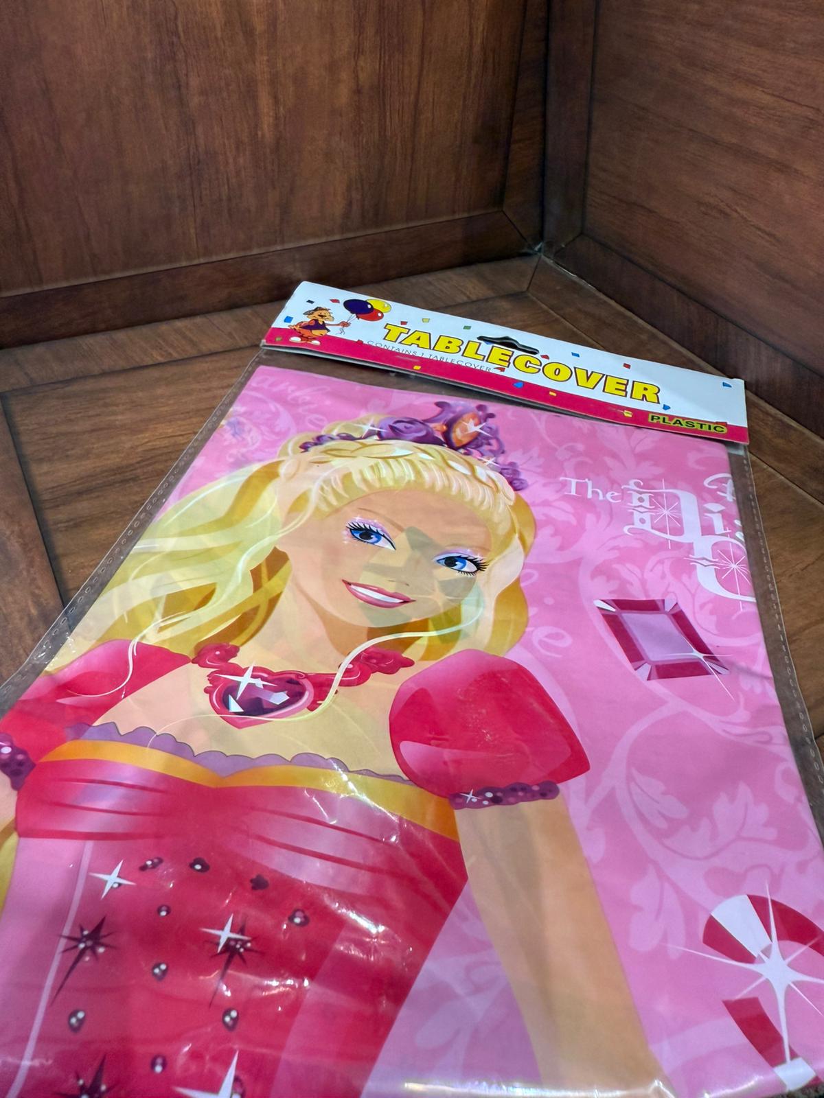 شرشف طاولة باربي