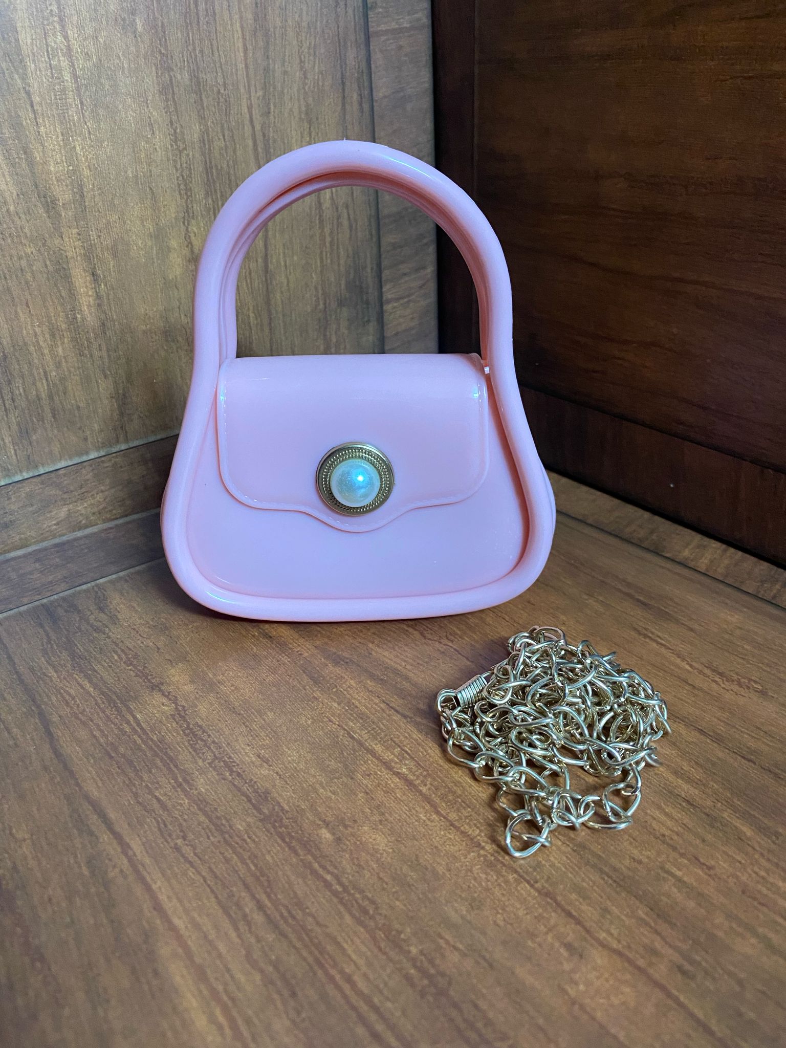 شنطة بناتي